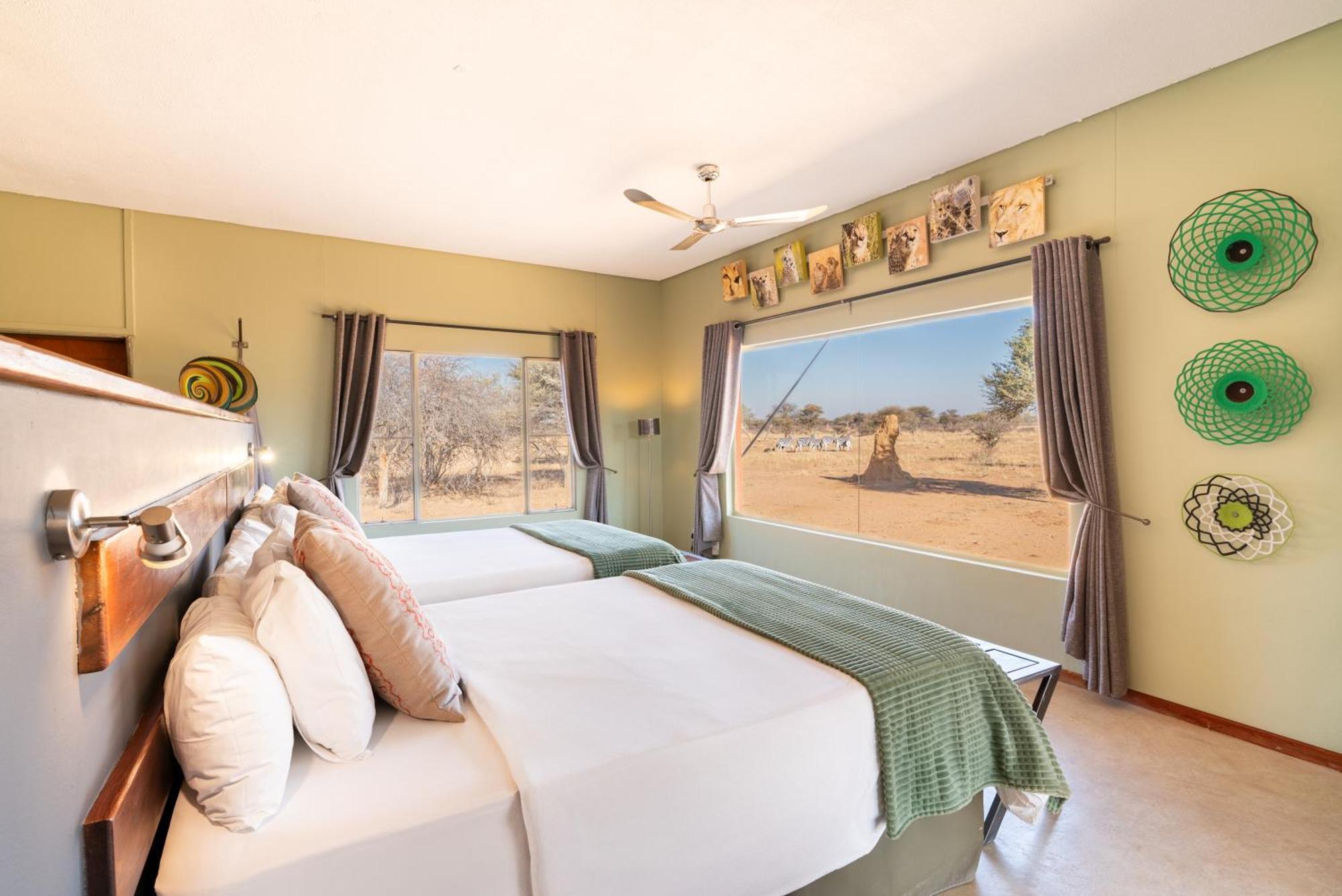 Okonjima Plains Camp Villa Otjiwarongo Buitenkant foto